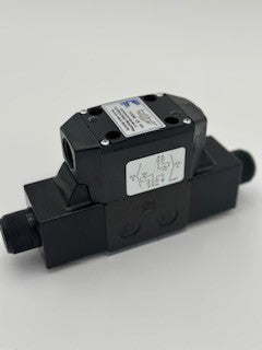 Valve, Hyd-DS- Motor HYD DIR VALVE SOLENOID PARKER VALVE (Motor Spool) 110VAC W/ SIGNAL LIGHTS, Override Boot